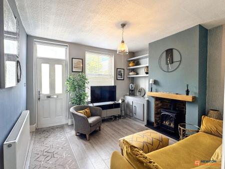 2 bedroom Terraced House for sale in Ashby Road, Shepshed, LE12