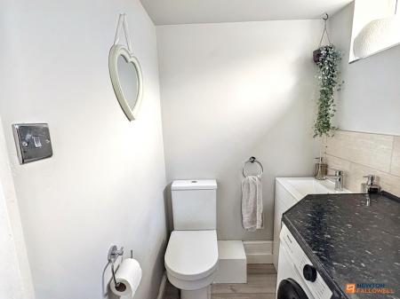 2 bedroom Terraced House for sale in Ashby Road, Shepshed, LE12