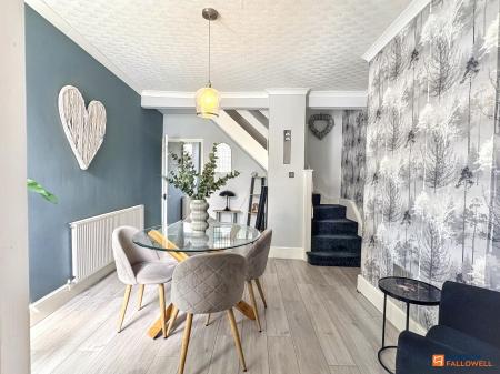 2 bedroom Terraced House for sale in Ashby Road, Shepshed, LE12