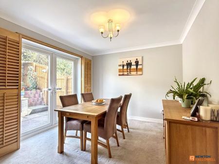 4 bedroom Detached house for sale in Hawthorne Drive, Thornton, LE67