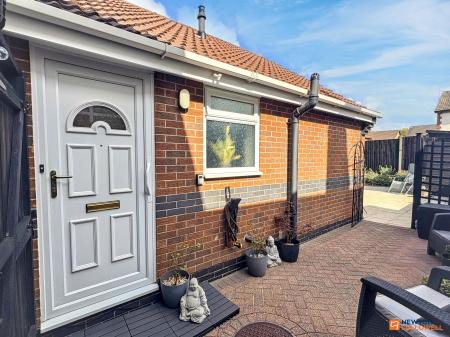 2 bedroom Detached bungalow for sale in Brooks Lane, Whitwick, LE67