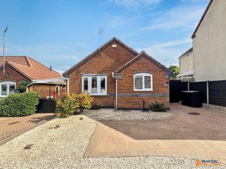 2 bedroom Detached bungalow for sale in Brooks Lane, Whitwick, LE67