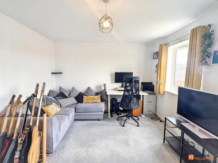 3 bedroom Semi-detached house for sale in Blackham Road, Hugglescote, LE67