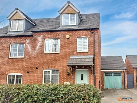 3 bedroom Semi-detached house for sale in Blackham Road, Hugglescote, LE67