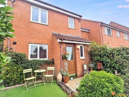 3 bedroom Semi-detached house for sale in The Leascroft, Ravenstone, LE67