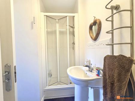 3 bedroom Semi-detached house for sale in The Leascroft, Ravenstone, LE67
