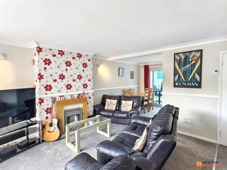 3 bedroom Semi-detached house for sale in Dunbar Road, Coalville, LE67