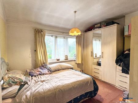 4 bedroom Detached house for sale in Blackwood, Coalville, LE67