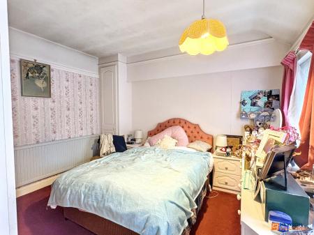 4 bedroom Detached house for sale in Blackwood, Coalville, LE67