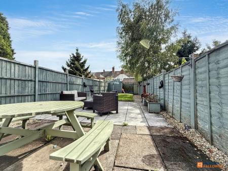 3 bedroom Terraced House for sale in Oxford Street, Coalville, LE67