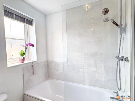 4 bedroom Detached house for sale in Gee Lane, Thringstone, LE67