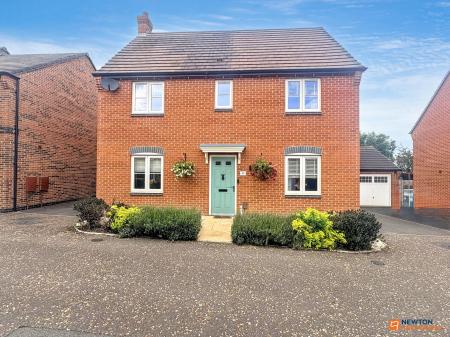 4 bedroom Detached house for sale in Gee Lane, Thringstone, LE67