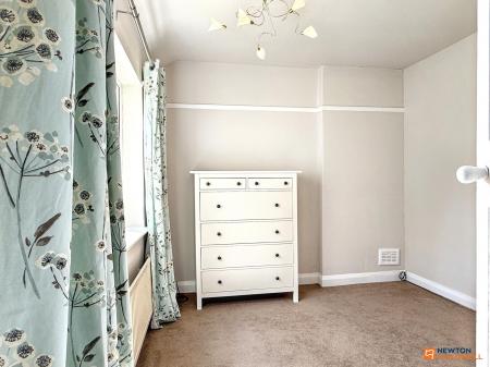 4 bedroom Detached house for sale in Forest Road, Coalville, LE67