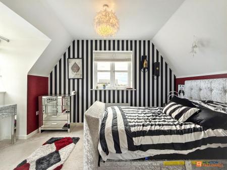 4 bedroom Detached house for sale in Frearson Road, Hugglescote, LE67