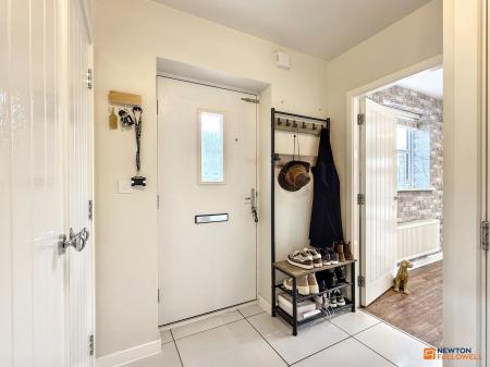 4 bedroom Detached house for sale in Frearson Road, Hugglescote, LE67