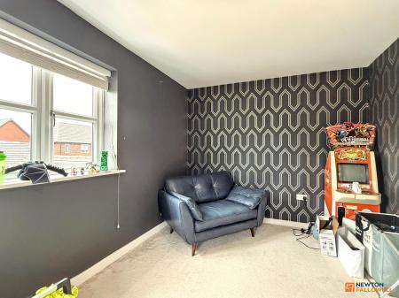 4 bedroom Detached house for sale in Frearson Road, Hugglescote, LE67