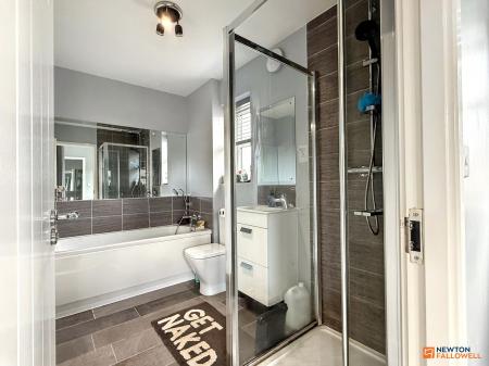 4 bedroom Detached house for sale in Frearson Road, Hugglescote, LE67