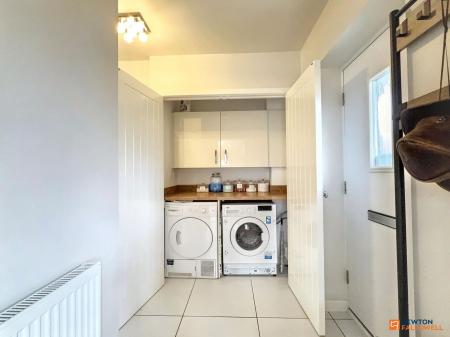 4 bedroom Detached house for sale in Frearson Road, Hugglescote, LE67