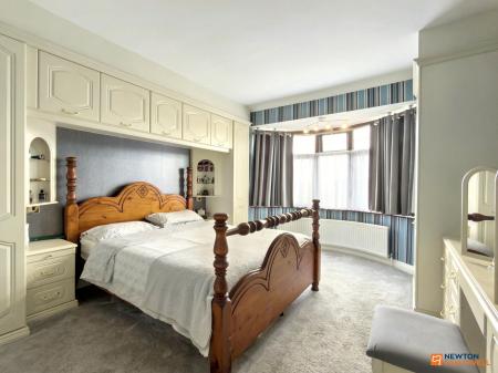 4 bedroom Detached house for sale in Melbourne Road, Ibstock, LE67