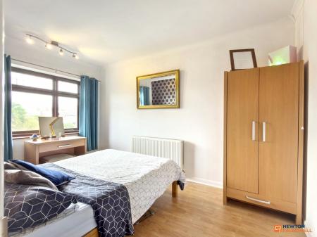 4 bedroom Detached house for sale in Melbourne Road, Ibstock, LE67