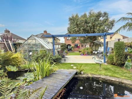 4 bedroom Detached house for sale in Melbourne Road, Ibstock, LE67