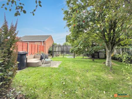 4 bedroom Detached house for sale in Melbourne Road, Ibstock, LE67