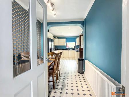 4 bedroom Detached house for sale in Melbourne Road, Ibstock, LE67