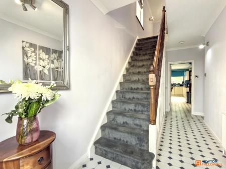 4 bedroom Detached house for sale in Melbourne Road, Ibstock, LE67
