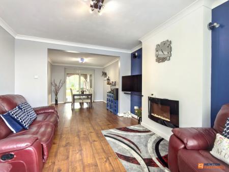 4 bedroom Detached house for sale in Melbourne Road, Ibstock, LE67