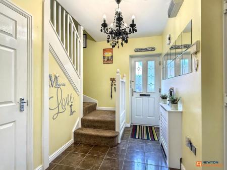 3 bedroom Semi-detached house for sale in Kay Close, Coalville, LE67