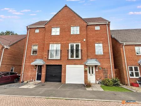 3 bedroom Semi-detached house for sale in Kay Close, Coalville, LE67