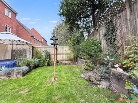 3 bedroom Semi-detached house for sale in Kay Close, Coalville, LE67