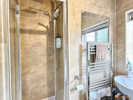 3 bedroom Semi-detached house for sale in Kay Close, Coalville, LE67