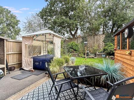 3 bedroom Semi-detached house for sale in Kay Close, Coalville, LE67