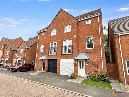 Kay Close, Coalville, LE67
