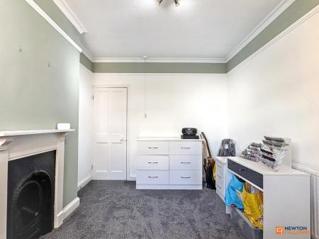 3 bedroom Semi-detached house for sale in Crescent Road, Hugglescote, LE67