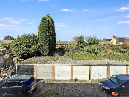 2 bedroom Flat for sale in High Street, Ibstock, LE67