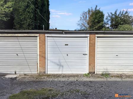 2 bedroom Flat for sale in High Street, Ibstock, LE67