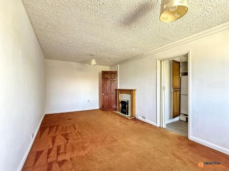 2 bedroom Flat for sale in High Street, Ibstock, LE67
