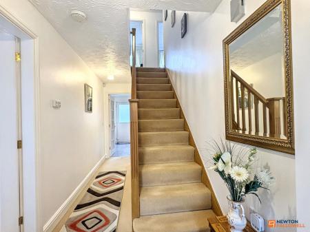 4 bedroom Detached house for sale in Rushby Road, Ellistown, LE67