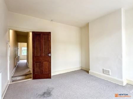 3 bedroom Terraced House for sale in Albert Road, Coalville, LE67