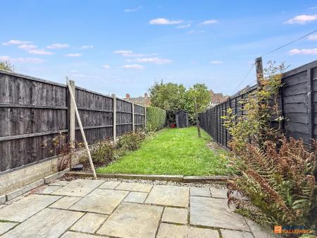 3 bedroom Terraced House for sale in Albert Road, Coalville, LE67