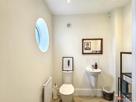 3 bedroom Detached house for sale in Lower Farm Road, Hugglescote, LE67