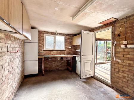 2 bedroom Bungalow for sale in Stamford Drive, Coalville, LE67