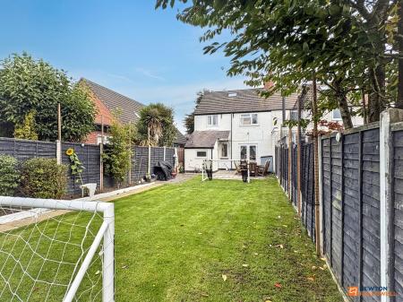 3 bedroom Semi-detached house for sale in Ashburton Road, Hugglescote, LE67