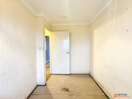 2 bedroom Semi-detached bungalow for sale in Peggs Grange, Hugglescote, LE67