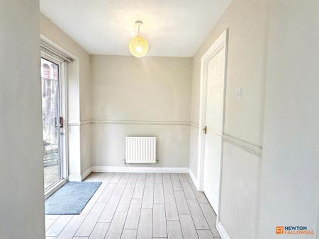 4 bedroom Detached house for sale in Valley Way, Whitwick, LE67
