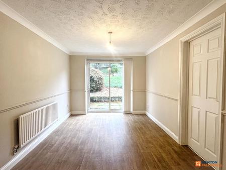4 bedroom Detached house for sale in Valley Way, Whitwick, LE67