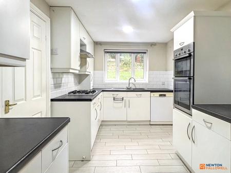 4 bedroom Detached house for sale in Valley Way, Whitwick, LE67
