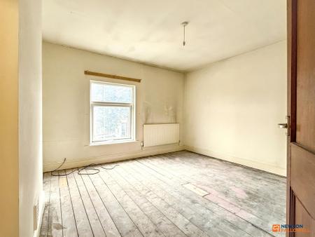 3 bedroom Terraced House for sale in Ashby Road, Coalville, LE67